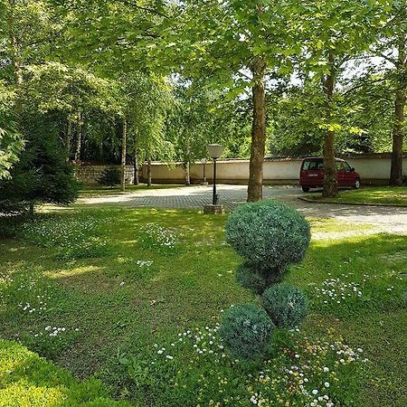 Motel Paradise Oryakhovo Экстерьер фото